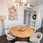 Lazuli Beachfront Sea View Ap144 Apartment *