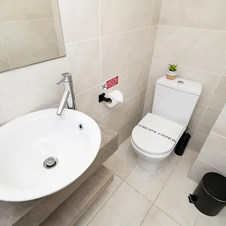 Lazuli Beachfront Sea View Ap144 Apartment Larnaca