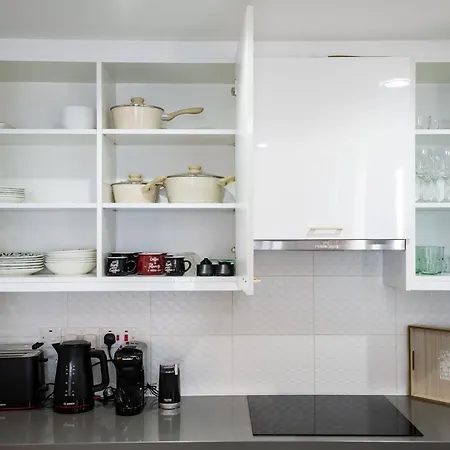 Lazuli Beachfront Sea View Ap144 Apartment Larnaca