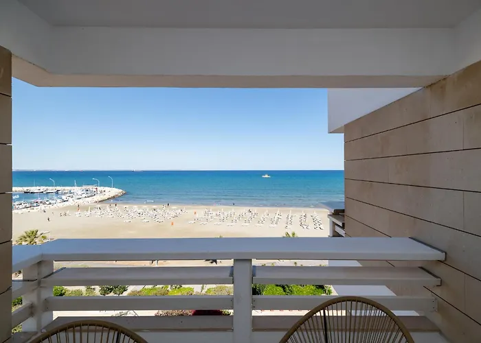 Lazuli Beachfront Sea View Ap144 Apartmán