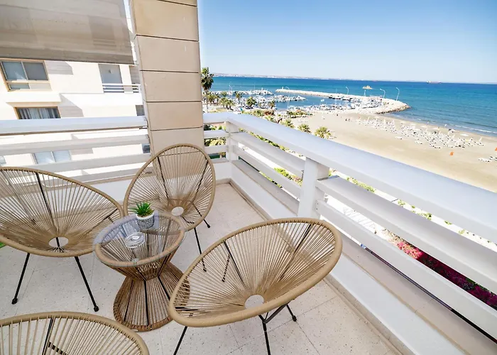 Lazuli Beachfront Sea View Ap144 Appartement *