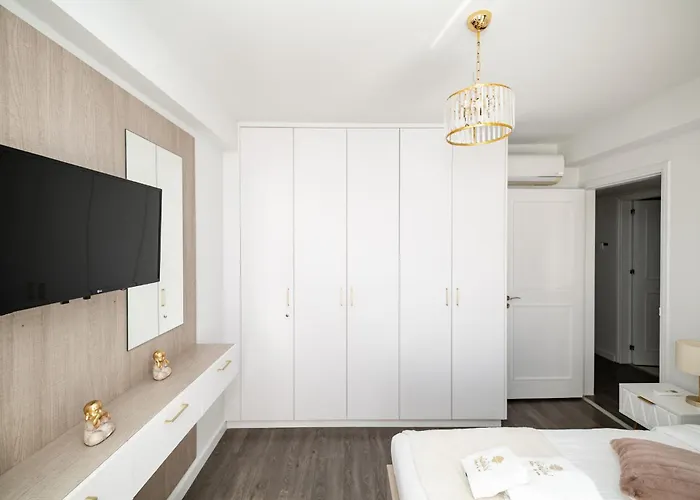 Apartmán Lazuli Beachfront Sea View Ap144 *