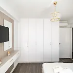 דירה Lazuli Beachfront Sea View Ap144 *